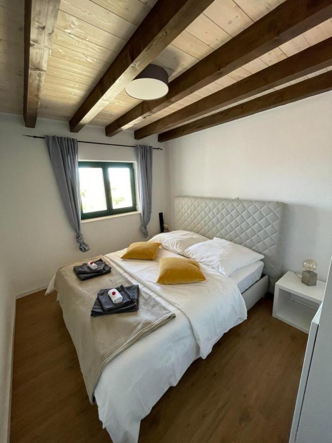 Villa Maslina Saric Devrske Extérieur photo