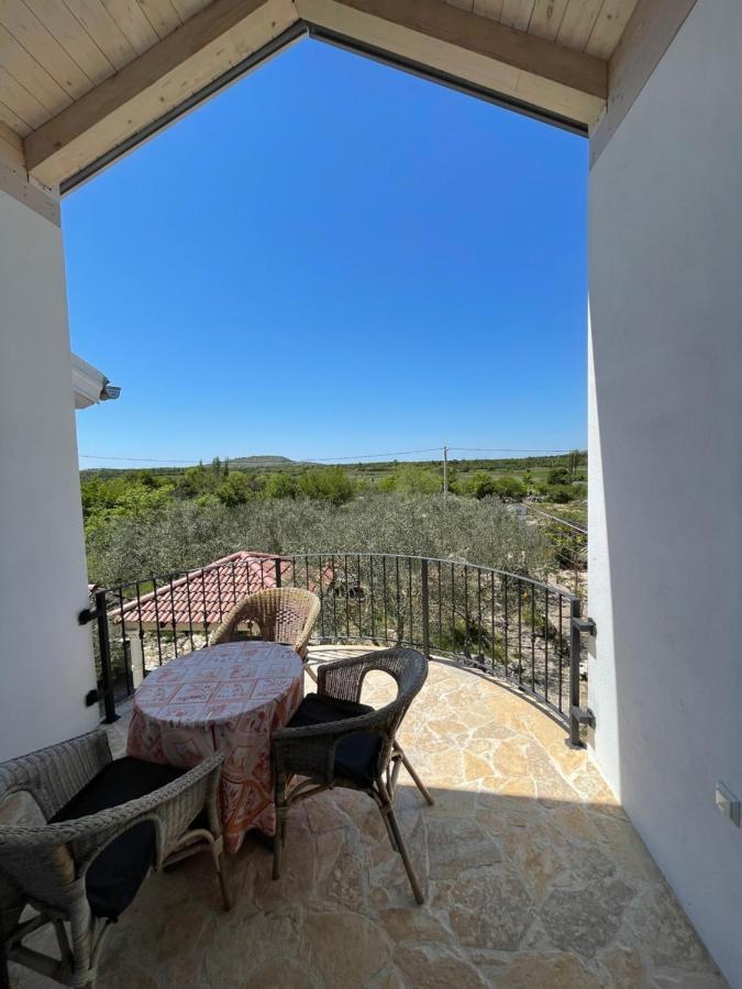 Villa Maslina Saric Devrske Extérieur photo